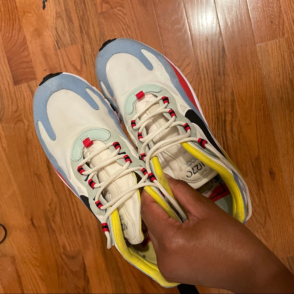 Nike Air Max 270 React - Picture 2 of 13